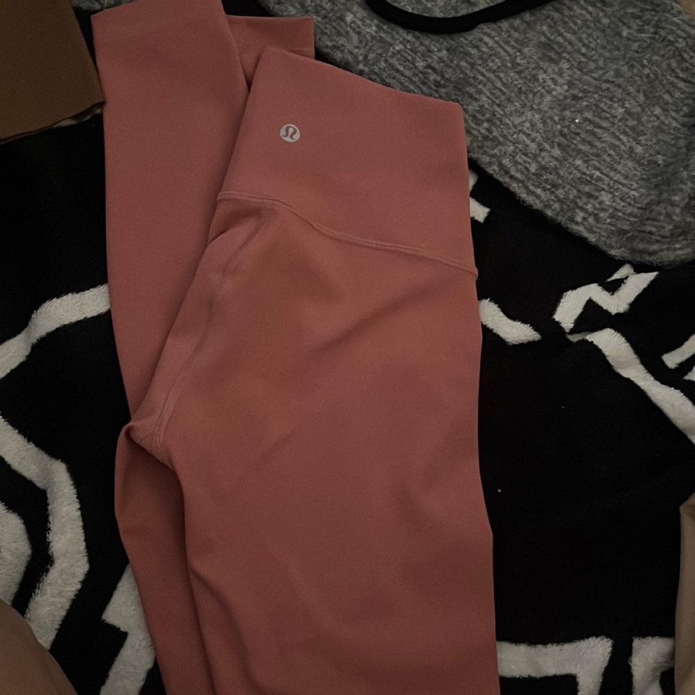 Lululemon leggings new condition